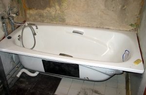 Установка стальной ванны в Данилове